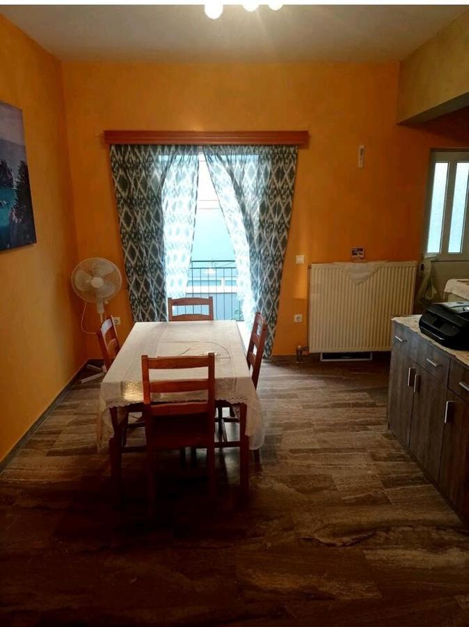 Όμορφο Και Ευρύχωρο Διαμέρισμα Με Θέα! Lejlighed Nafplio Eksteriør billede